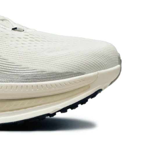 Air Zoom Vomero 18 Coconut Milk